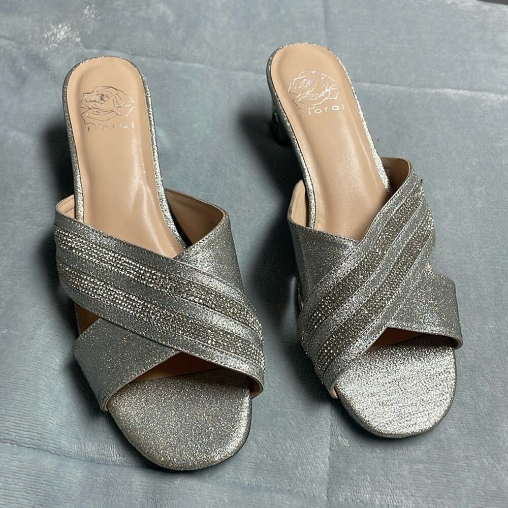 NWOT Silver Slip On Heel Sandals Size 11